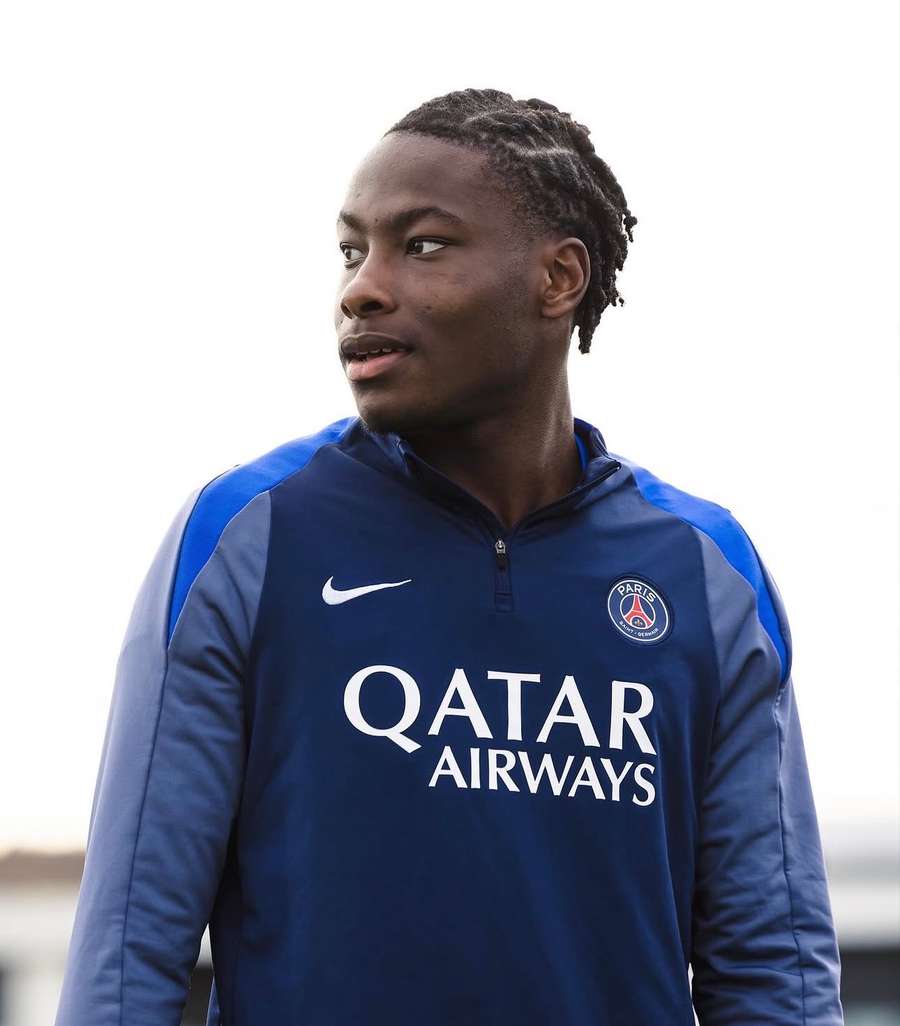 David Boly à l'échauffement. David Boly à l'échauffement.