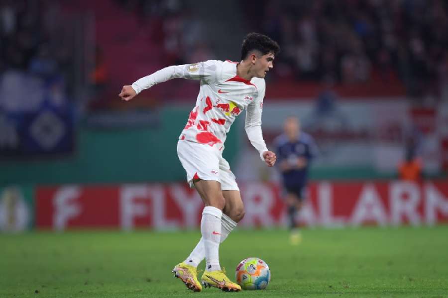 El español Hugo Novoa firmó su primer gol en la Bundesliga