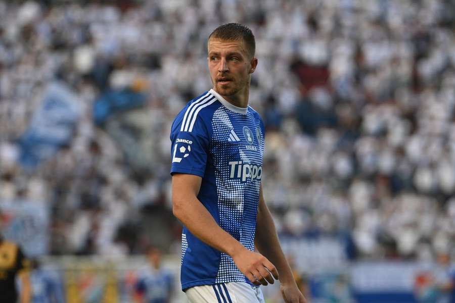 Vašulín se pokusí skórovat i proti Lincolnu. Vašulín se pokusí skórovat i proti Lincolnu.