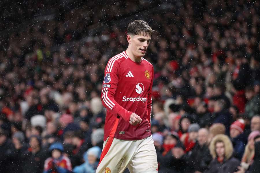 Alejandro Garnacho will be treating his Manchester United teammates to dinner