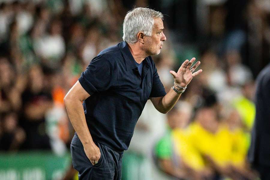 Staronový kouč Realu Madrid José Mourinho Staronový kouč Realu Madrid José Mourinho