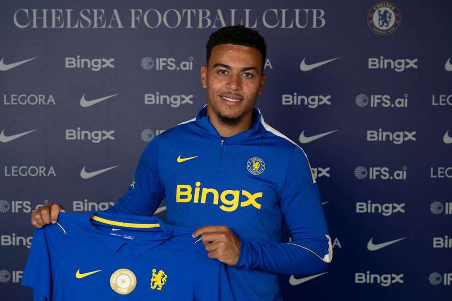 Morgan Rogers é o novo reforço do Chelsea Morgan Rogers é o novo reforço do Chelsea