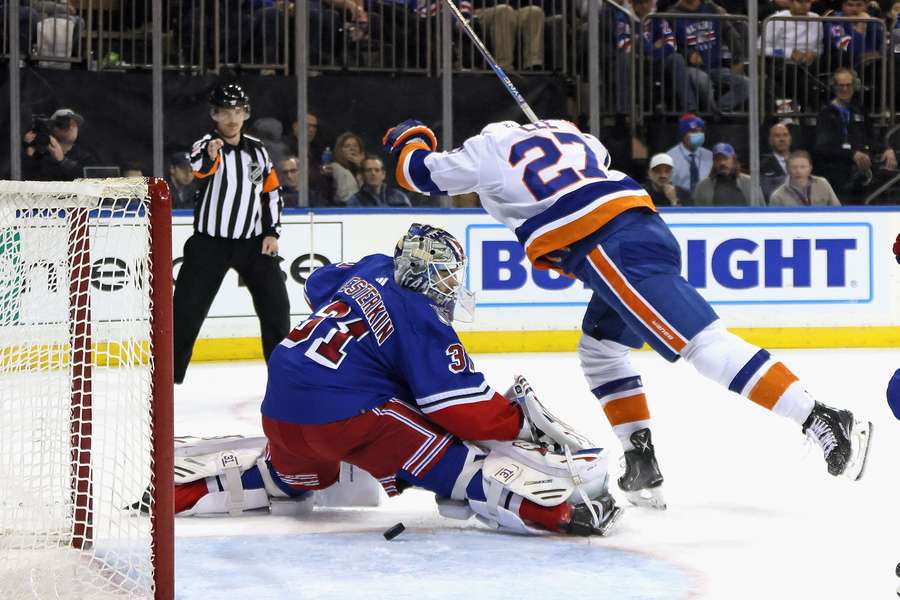 New York Rangers-New York Islanders