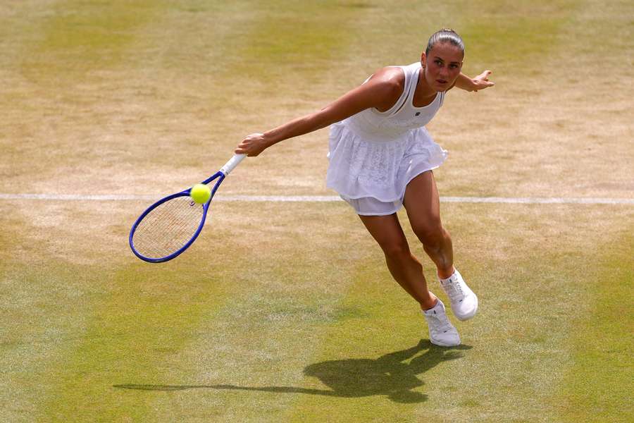 Kostyuk et Mertens s'offrent un premier quart à Londres à Wimbledon Kostyuk et Mertens s'offrent un premier quart à Londres à Wimbledon