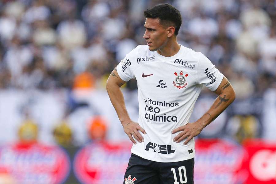 Matías Rojas não vem treinando no Corinthians