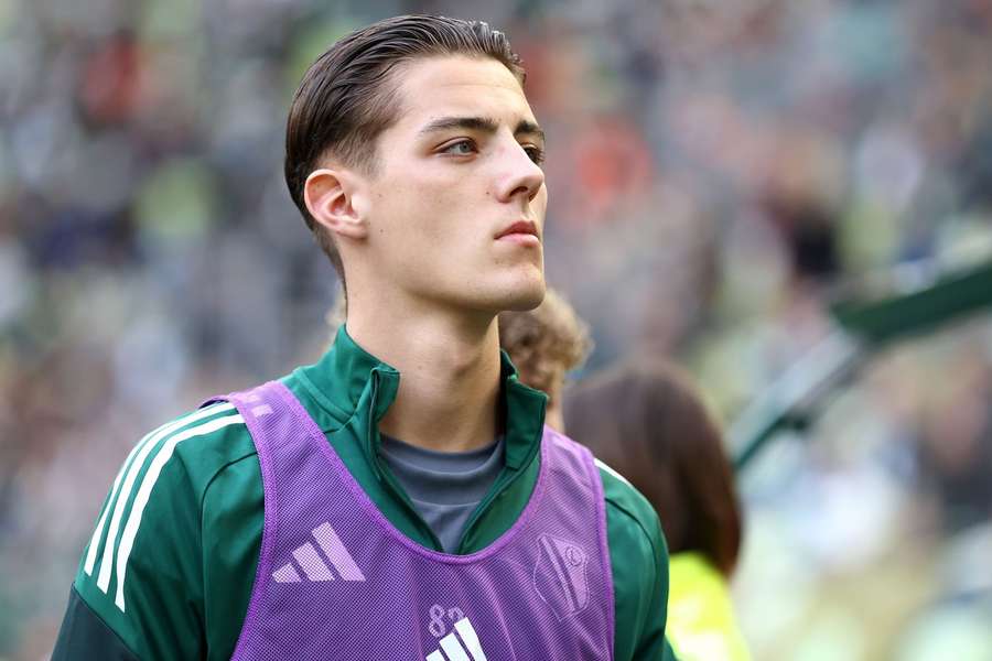 Oficjalnie: Legia rozwiązała kontrakt z Kacprem Urbańskim