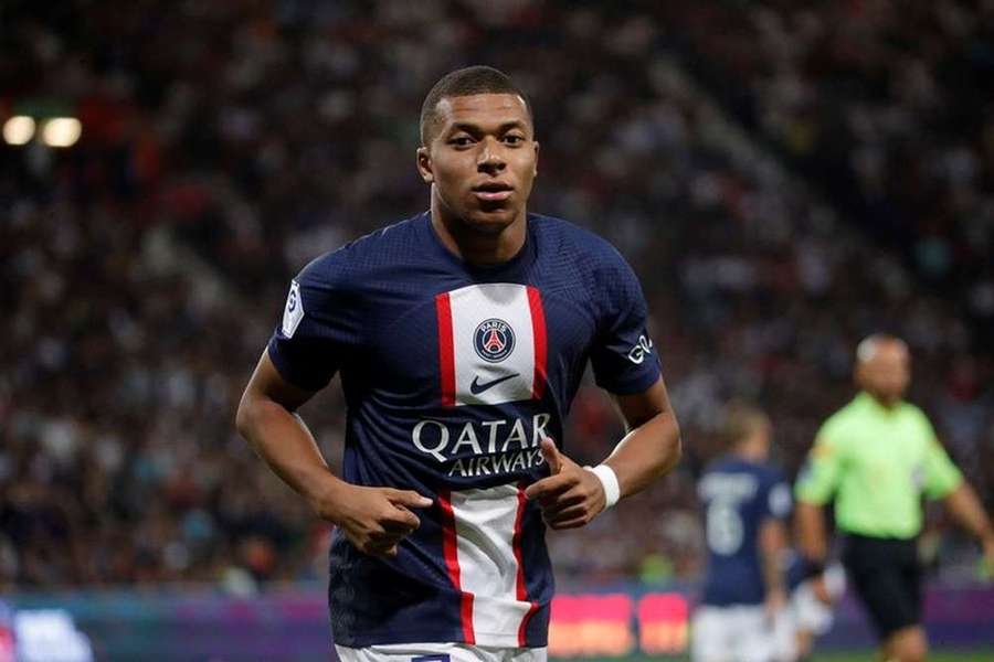 Mbappé vai ficar em Paris, mas há dúvidas se vai voltar a jogar pelo PSG