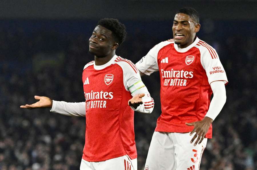 Pardew tears apart title favourites Arsenal: There'll be an asterisk next to their name!