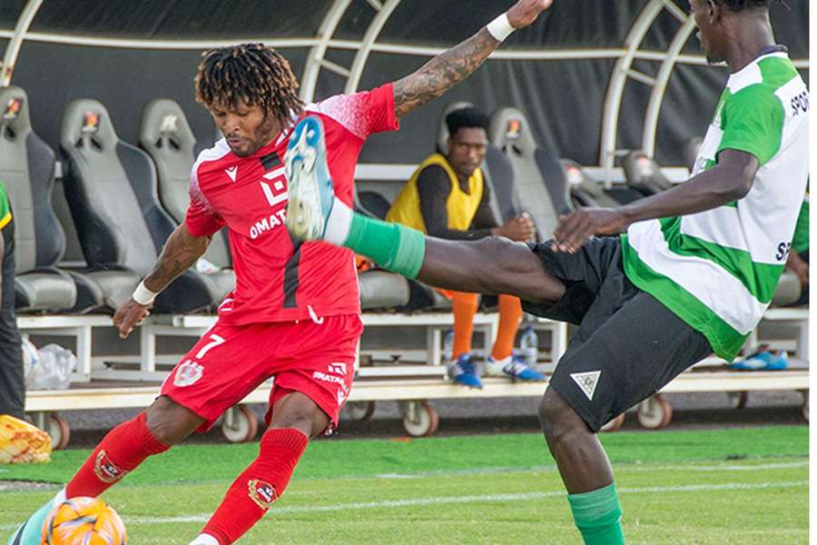 Malamba e Karanga fizeram os golos do Desportivo da Huíla