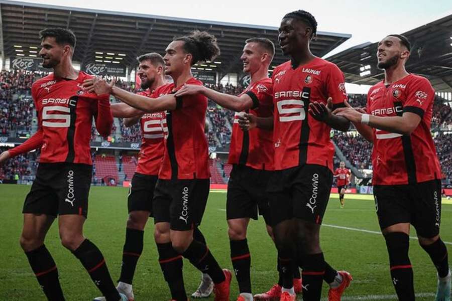Rennes celebrate against Montpellier