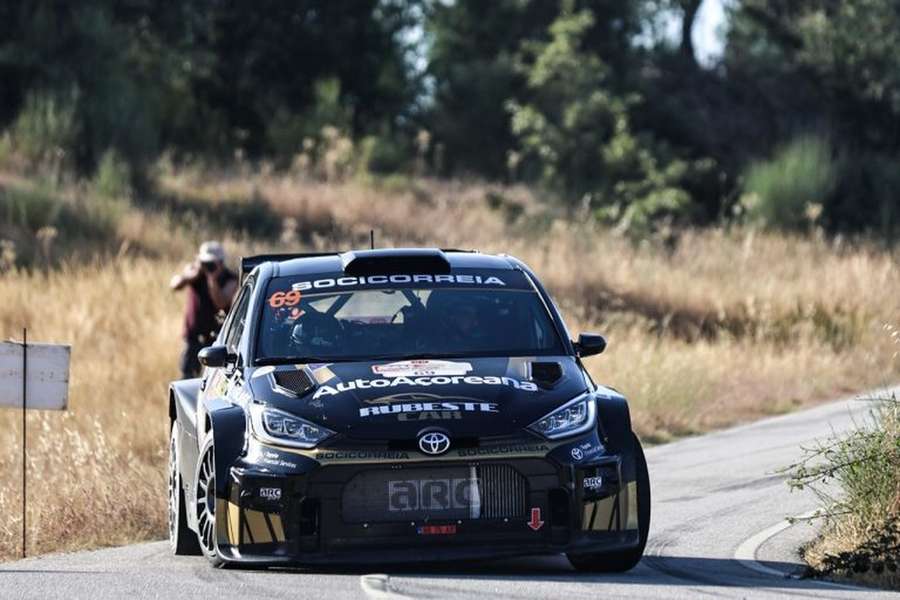 Rúben Rodrigues completou as quatro primeiras classificativas do Rali da Água em 20.38,4 minutos Rúben Rodrigues completou as quatro primeiras classificativas do Rali da Água em 20.38,4 minutos
