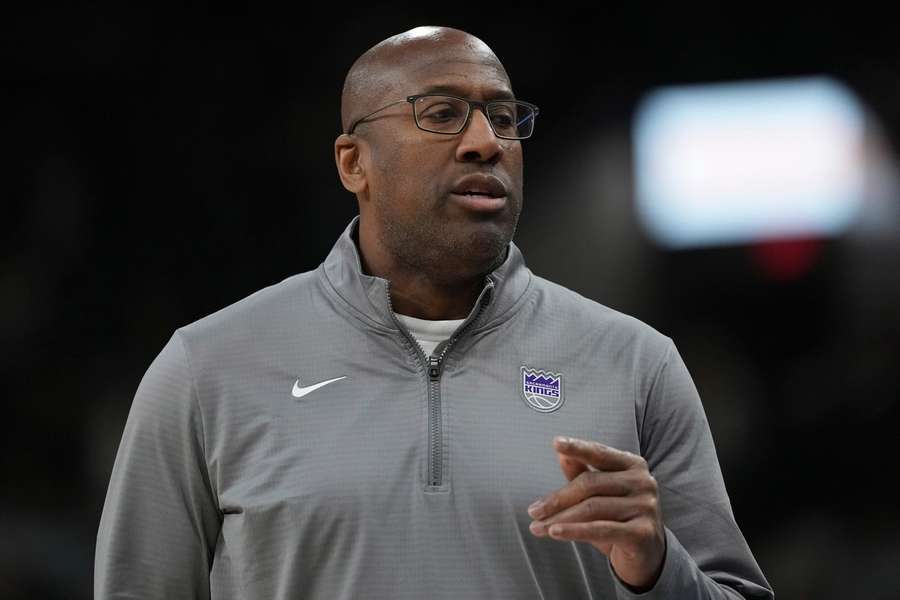 Mike Brown, nuevo técnico de los Knicks