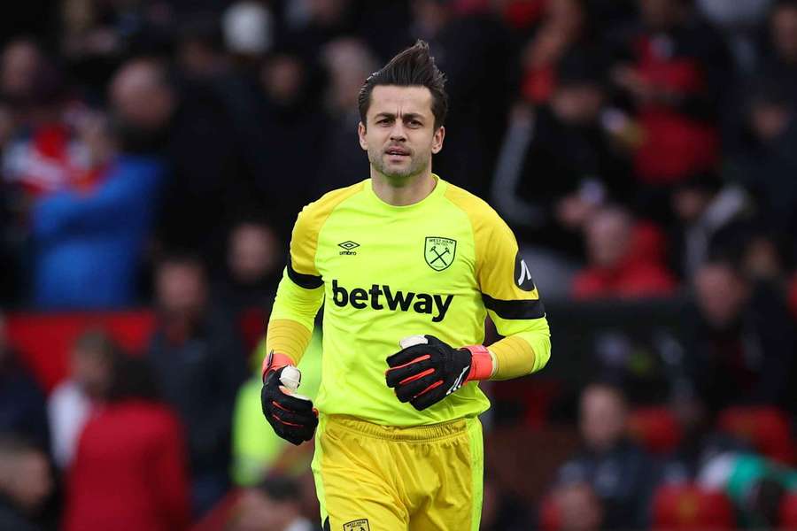 Fabiański pozostaje poza grą. To efekt urazy głowy z meczu w Boxing Day