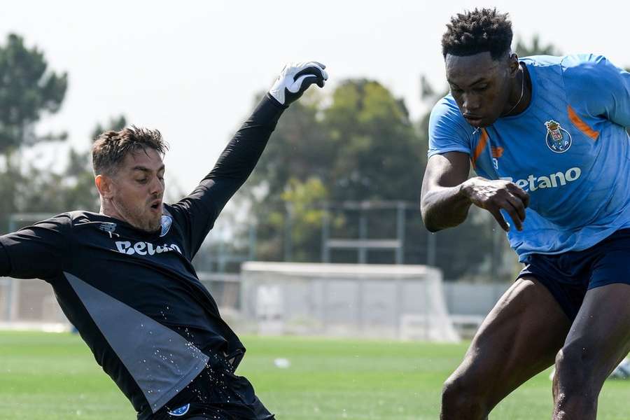 Samu é ausência para Farioli