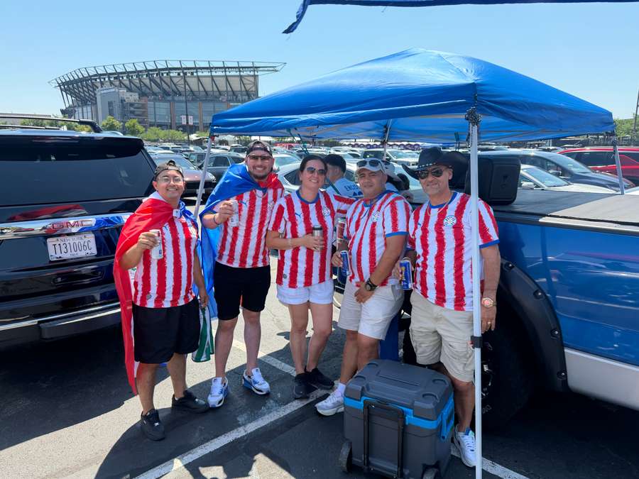 Paraguaios contam com torcida brasileira nas oitavas de final Paraguaios contam com torcida brasileira nas oitavas de final