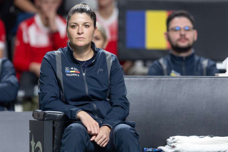 Căpitanul echipei României, Alexandra Dulgheru Căpitanul echipei României, Alexandra Dulgheru