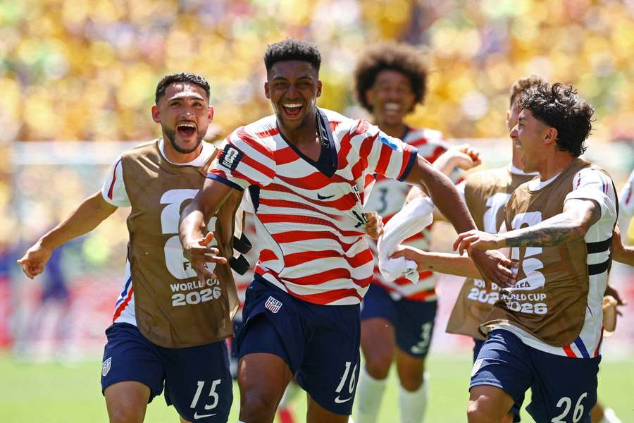 Die USA jubelt über das 2:0 gegen Australien.