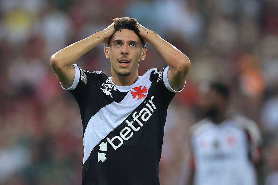 Vasco passou mais um clássico contra o Flamengo sem conseguir vencer