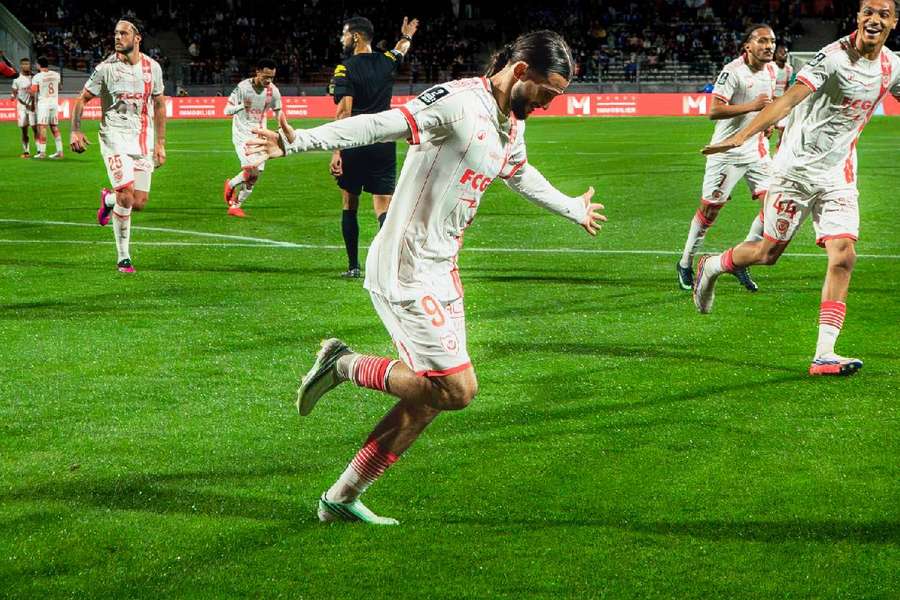 Ilyes Housni passeur décisif contre Laval Ilyes Housni passeur décisif contre Laval