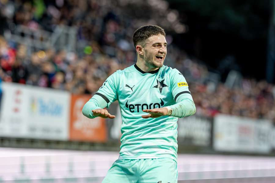Předseda Slavie Jaroslav Tvrdík nehodlá o odchodu Christose Zafeirise v tomto přestupovém období jednat.