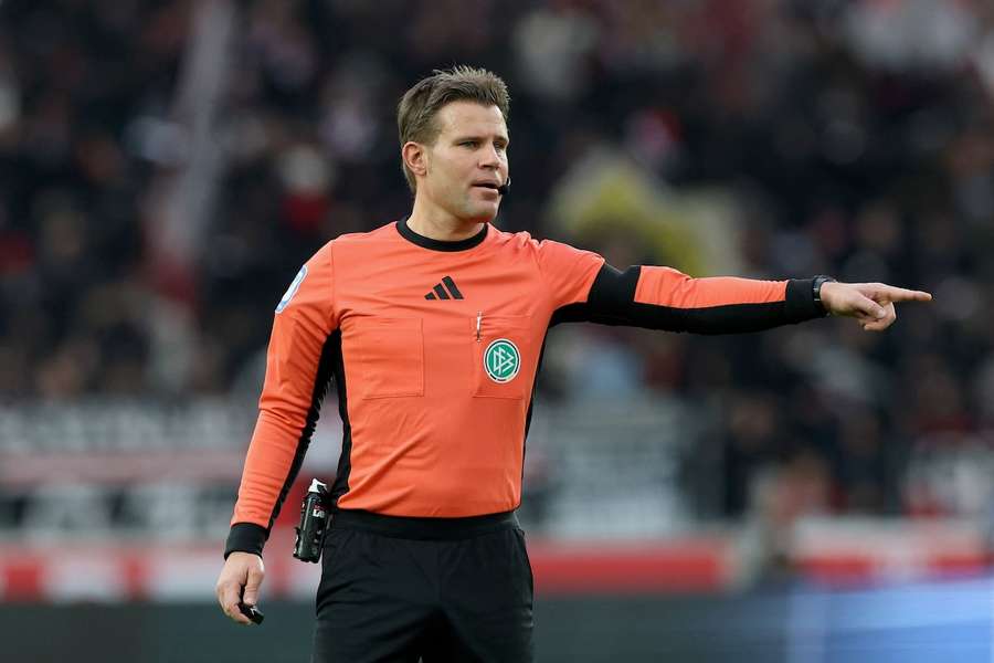 Dr. Felix Brych wird in dieser Saison die letzten Bundesliga-Spiele seiner Karriere leiten.
