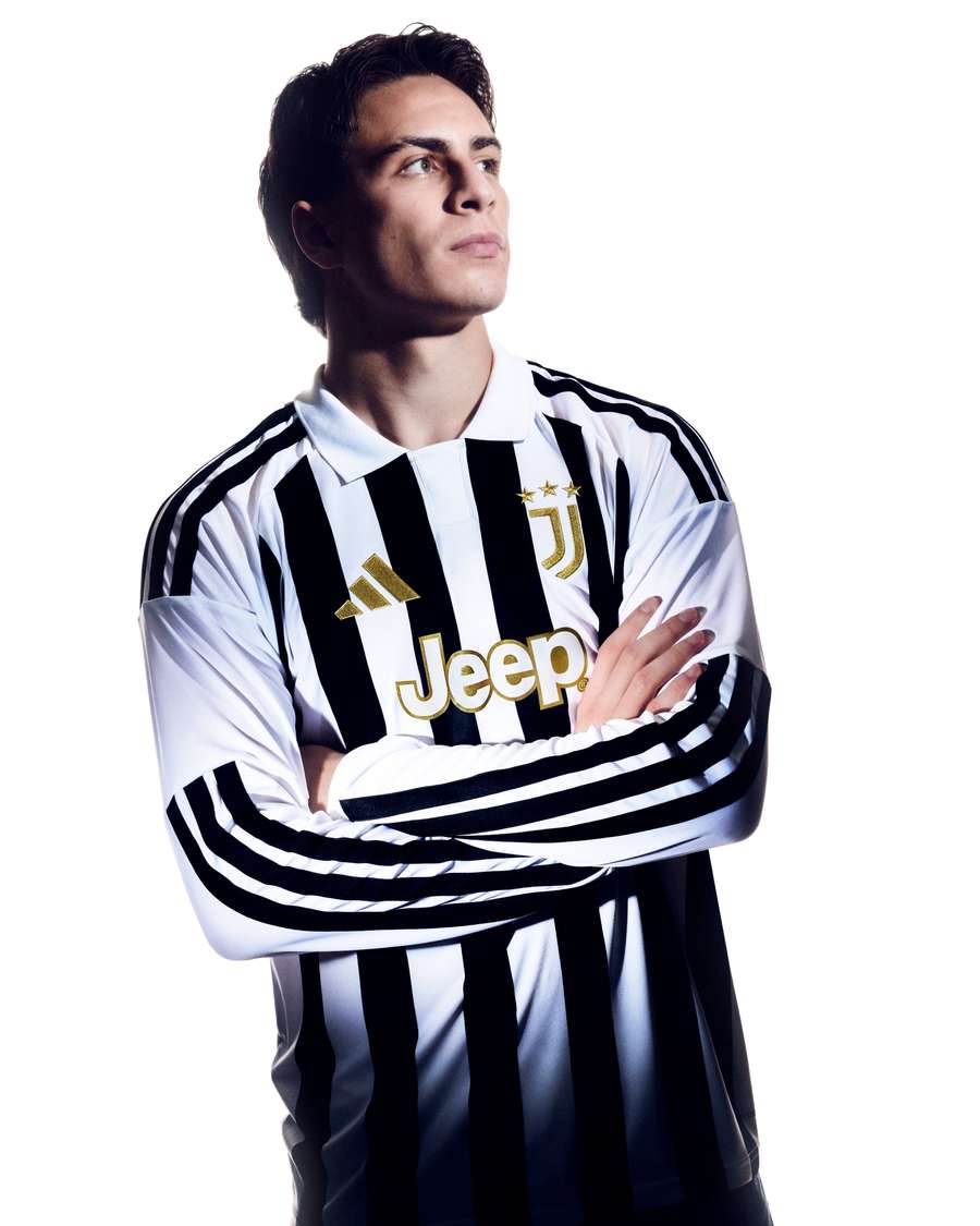Juventus home kit Juventus home kit