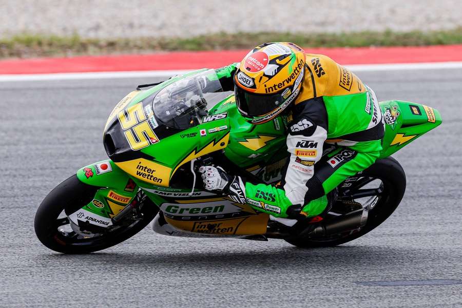 Noah Dettwiler stürzte am Sonntag in der Aufwärmrunde. Noah Dettwiler stürzte am Sonntag in der Aufwärmrunde.