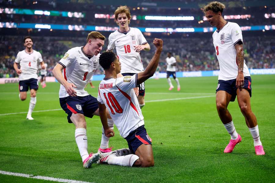 Jude Bellingham celebrates scoring England's second goal against Mexico