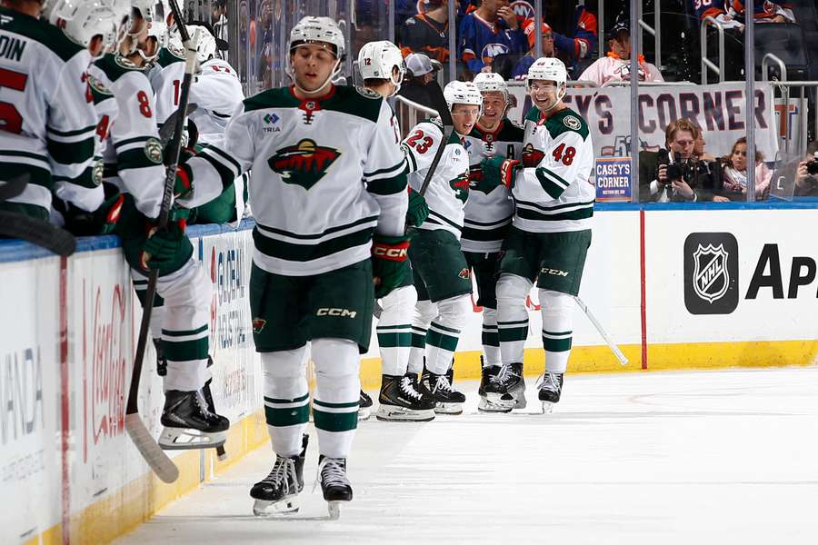 NHL roundup: Minnesota go wild in Columbus as the Buffalo Sabres prevail at home