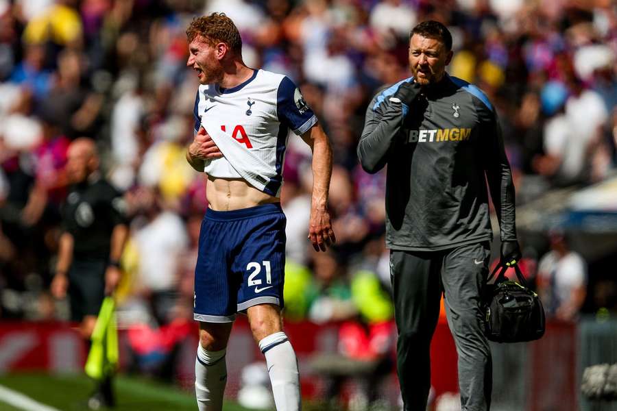 Kulusevski to miss Europa League final after knee surgery