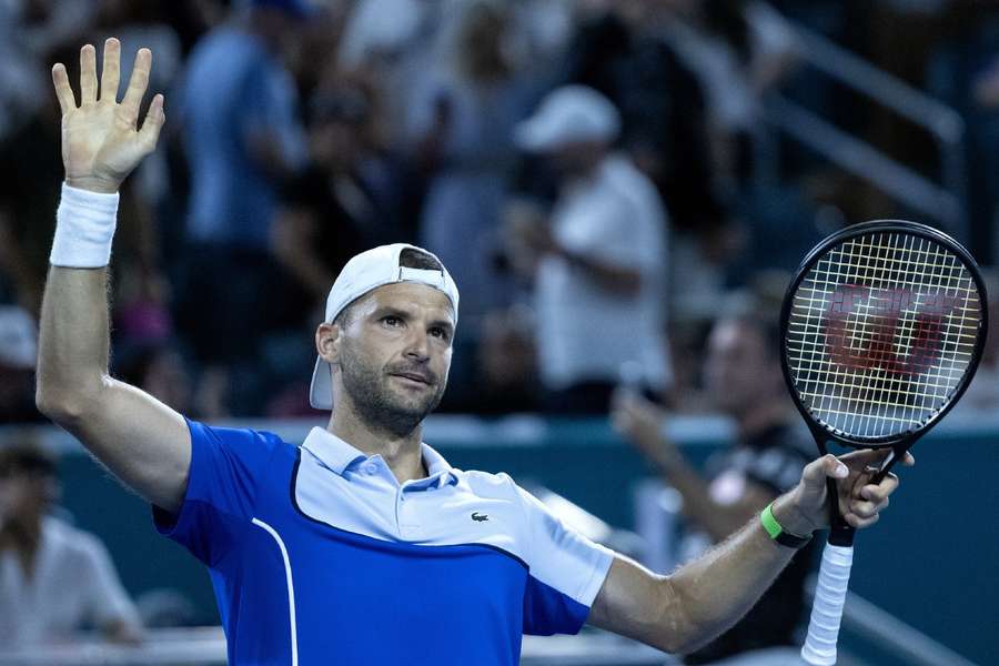 Dimitrov viert zijn overwinning op Alcaraz