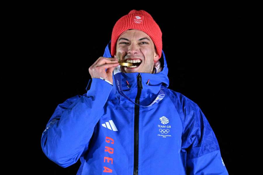 O percurso de Matt Weston, atleta britânico de skeleton, até ao ouro olímpico esteve longe de ser fácil
