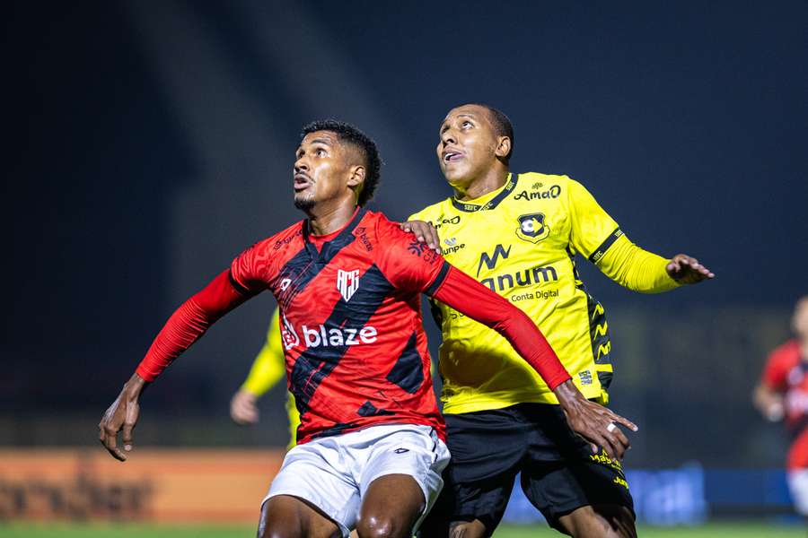 Atlético-GO segue no G6 da Série B Atlético-GO segue no G6 da Série B