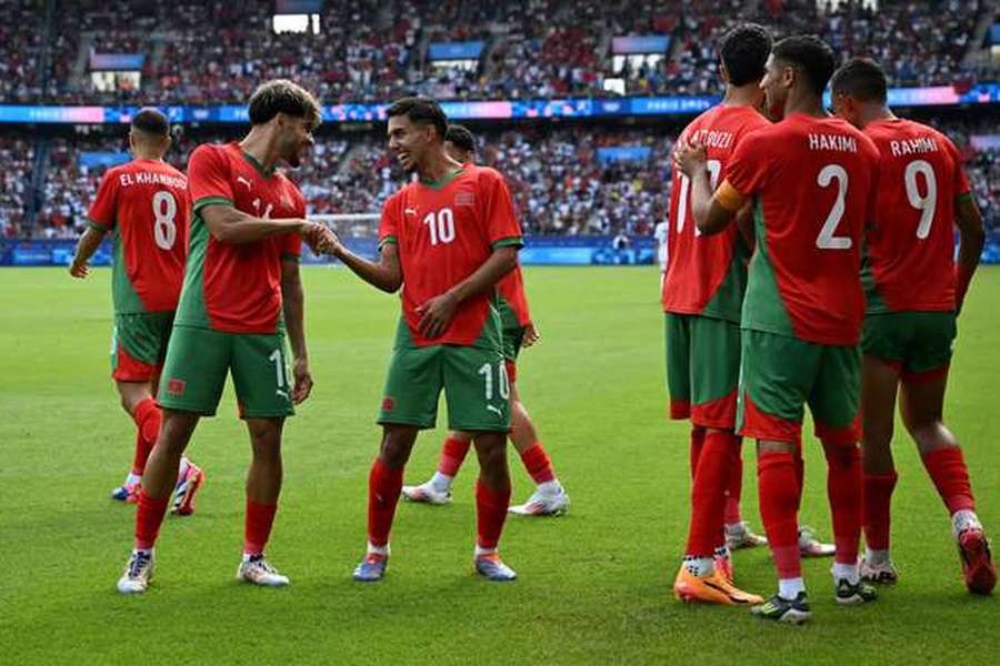 A festa dos jogadores de Marrocos em Paris