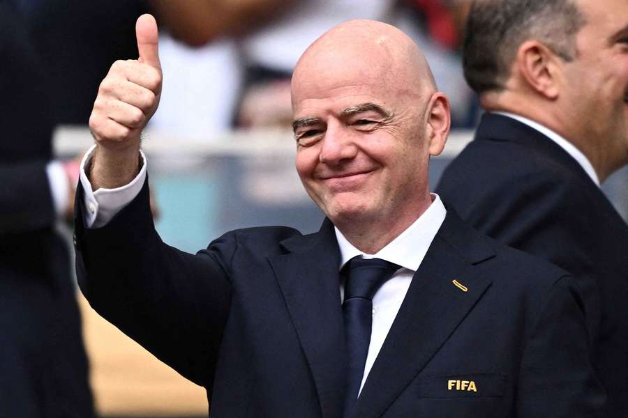 Každý národ by měl mít právo snít o účasti na MS, míní Infantino.