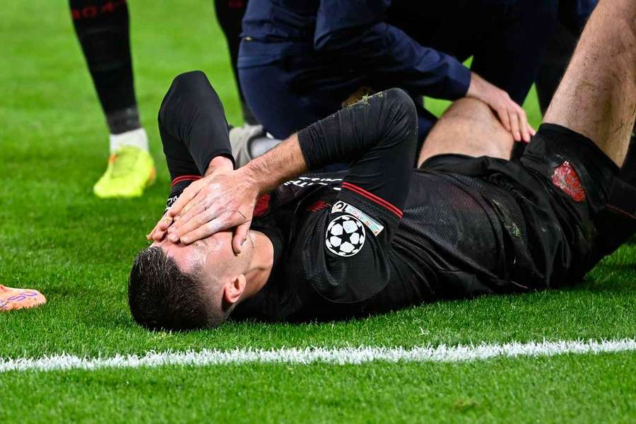 Schick nedohrál zápas proti Newcastlu. Schick nedohrál zápas proti Newcastlu.