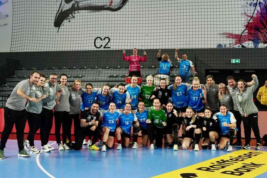 CSM București, lider în Liga Florilor