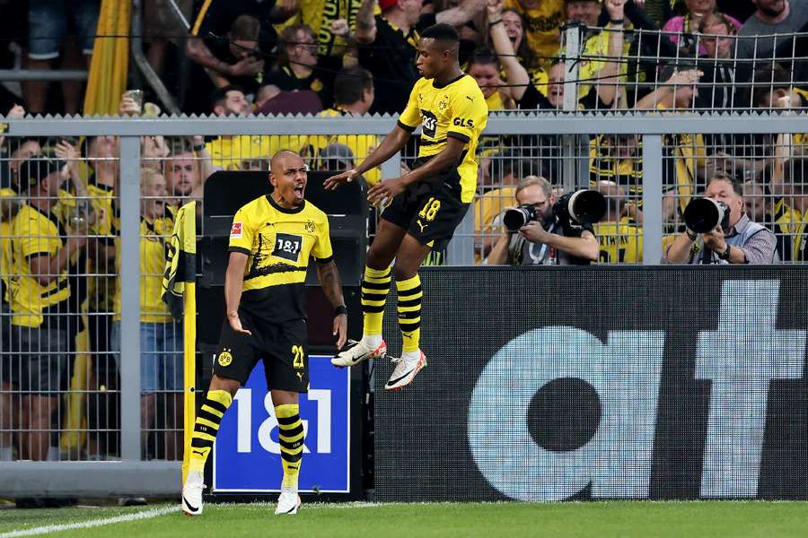 Malen won the game with an 88th-minute goal