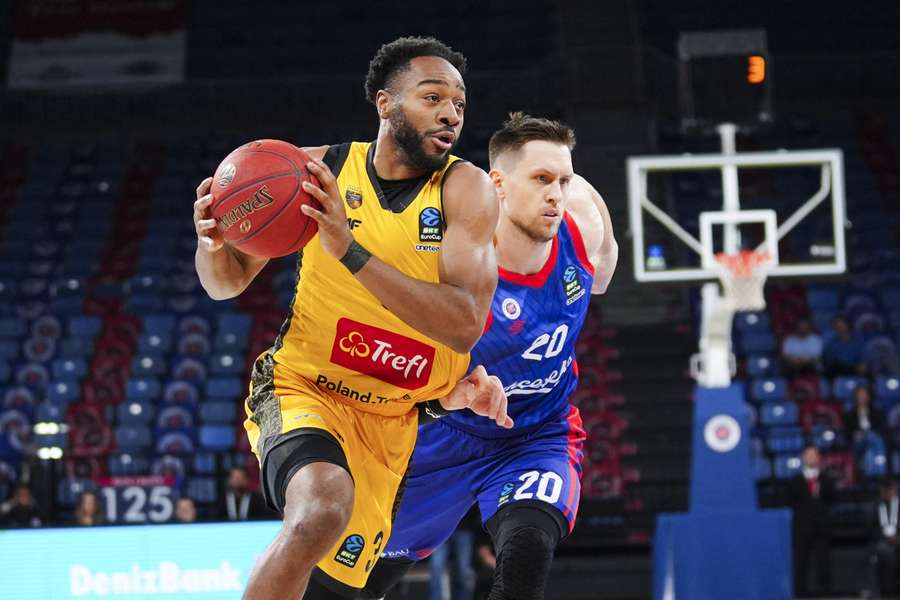 Aaron Best, con el Trefl Sopot