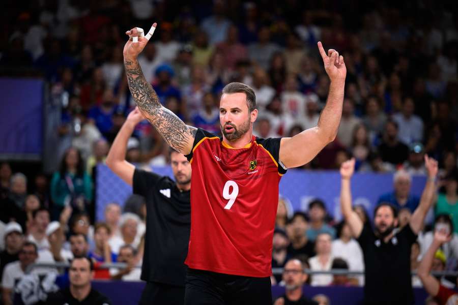 Auch im hohen Alter begeistert Georg Grozer die deutschen Volleyball-Fans