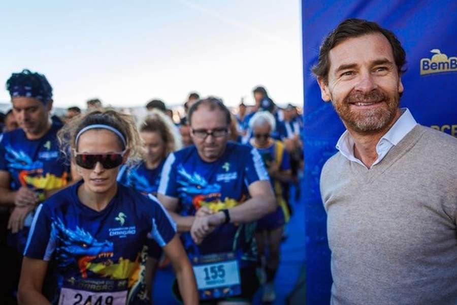 André Villas-Boas deu o tiro de partida para a Corrida do Dragão André Villas-Boas deu o tiro de partida para a Corrida do Dragão