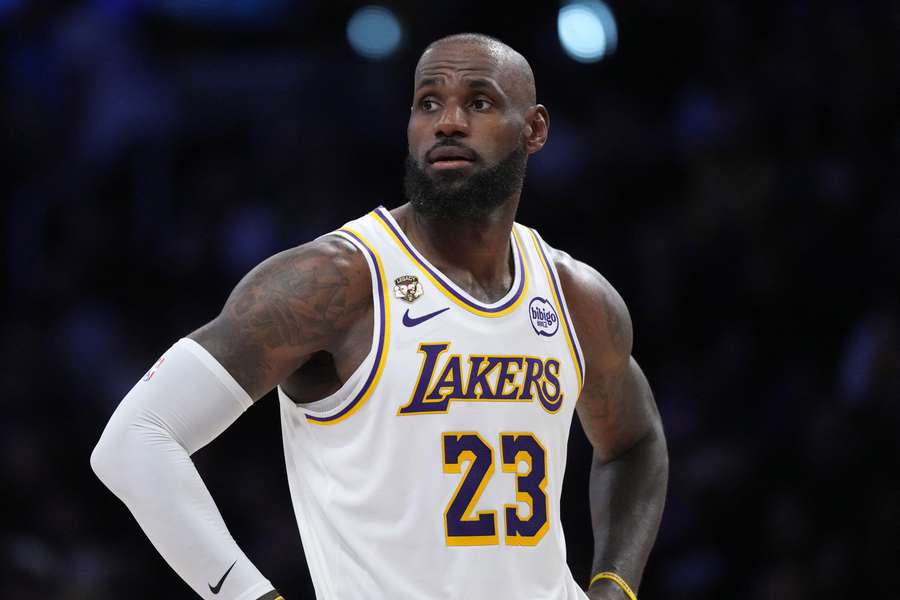 LeBron, figura clave de los Lakers a sus 41 años
