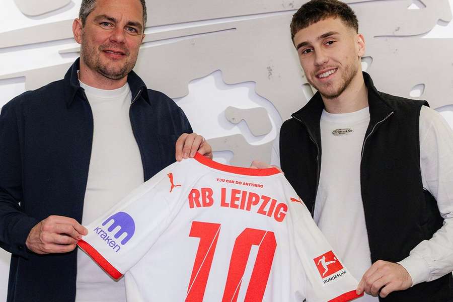 DONE DEAL: Brighton winger Gruda joins RB Leipzig