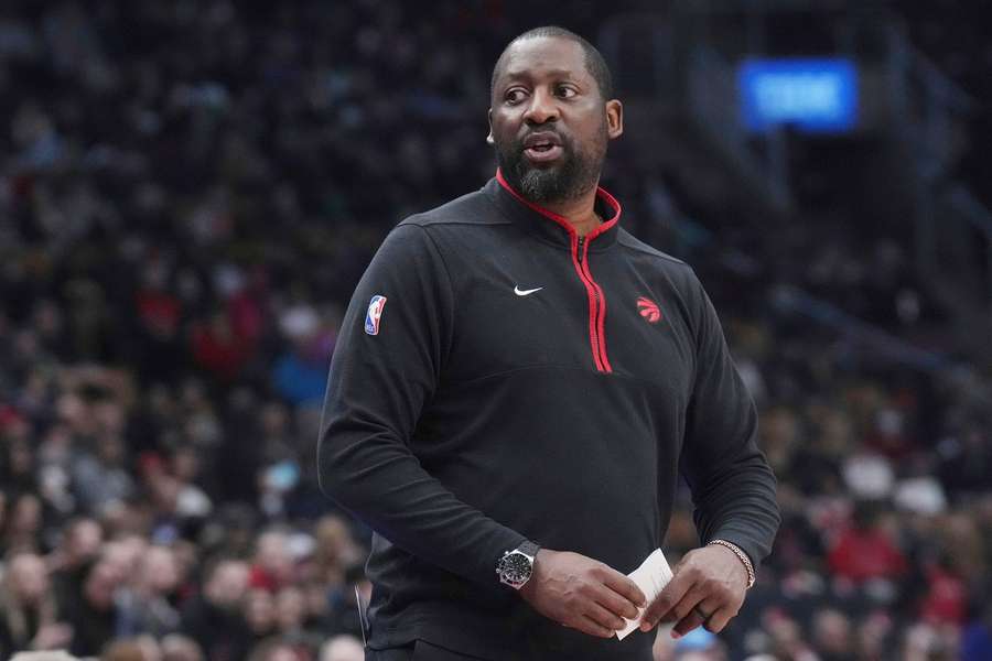 Adrian Griffin, zuletzt Assistent bei den Toronto Raptors wird neuer Headcoach bei den Milwaukee Bucks.