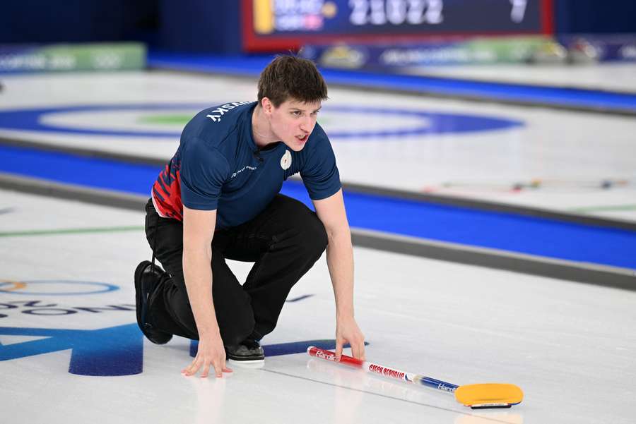 Curleři Zelingrová s Chabičovským prohráli na ZOH i čtvrtý duel, 1:8 s Američany