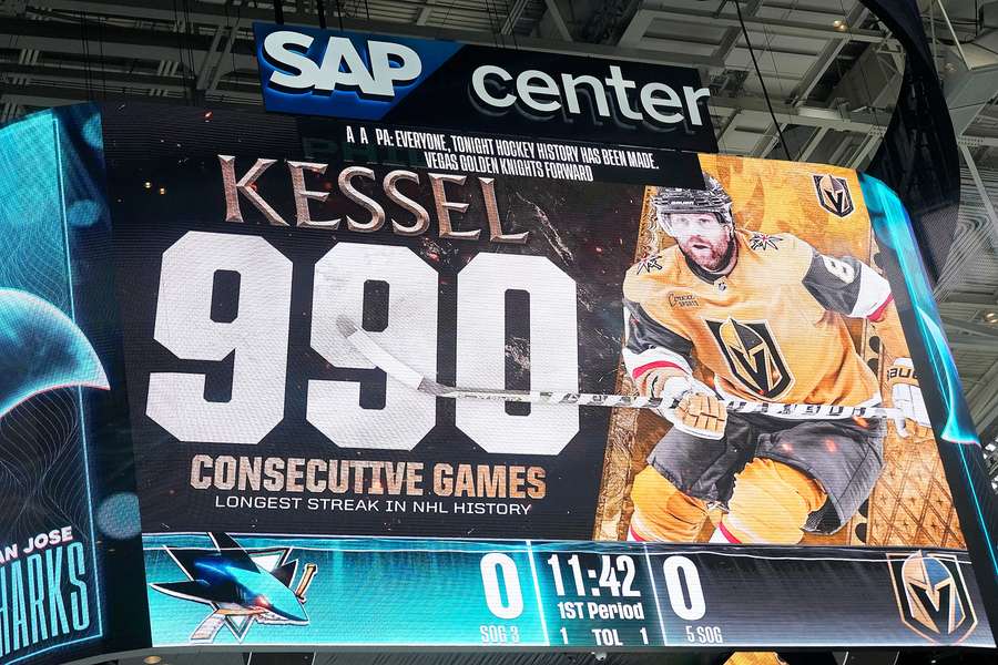 NHL, doppio record per Phil Kessel: il nuovo ironman sale a quota 400 gol in carriera