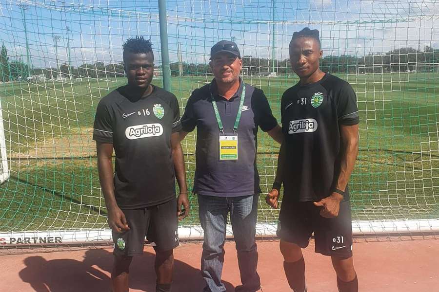 Clube da Nigéria anuncia dois reforços para o Sporting