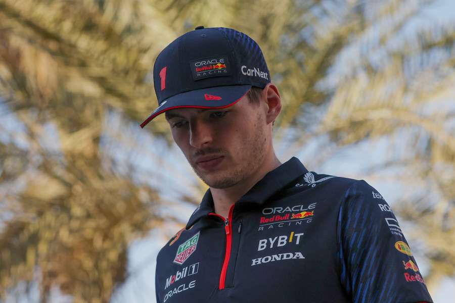 Max Verstappen op het Bahrain International Circuit op donderdag 2 maart