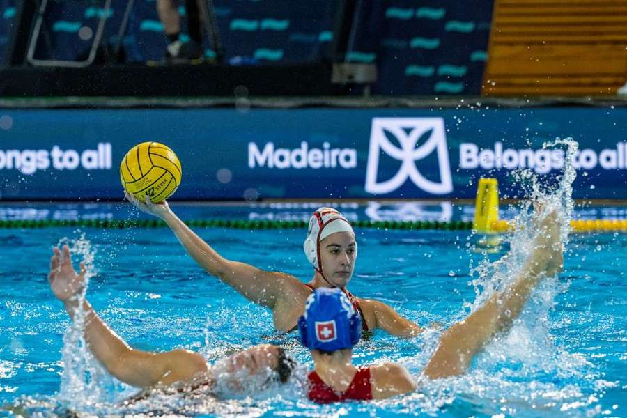 Países Baixos venceram Hungria, Grécia bateu a Itália