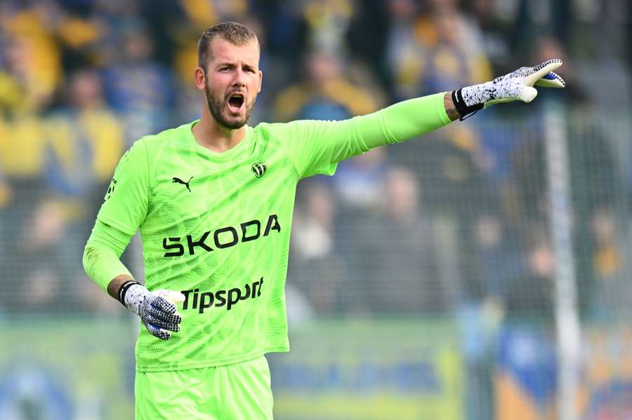 Vorel dostal šanci v bráně podruhé za sebou. Vorel dostal šanci v bráně podruhé za sebou.